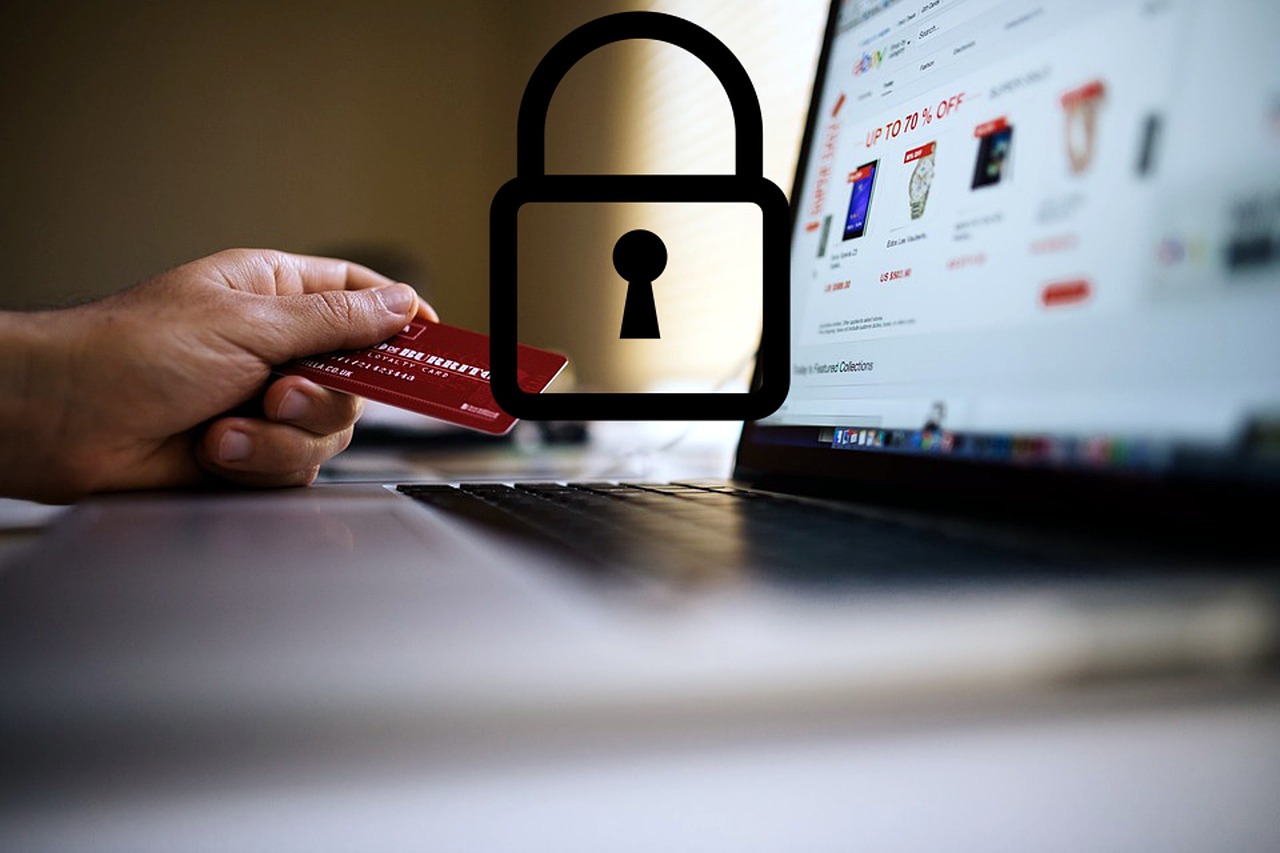 AI-powered RetailVerse Configurator for content management